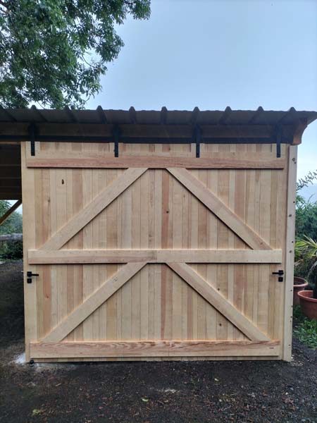 Installation porte La Bourboule