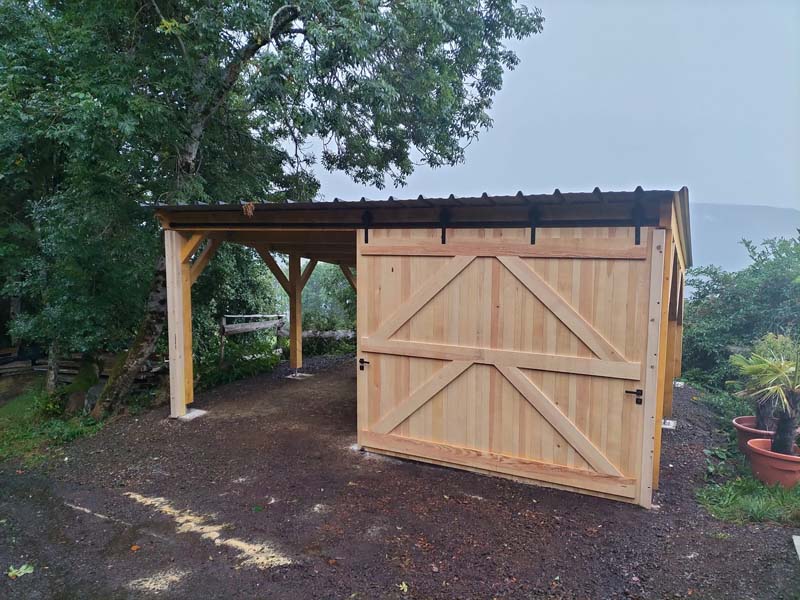 Installation porte La Bourboule